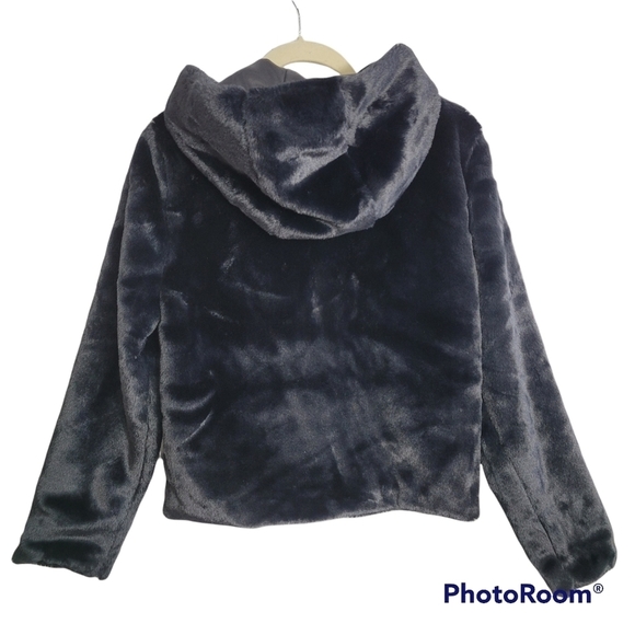 Abercrombie‎ & Fitch Hooded Faux Fur Jacket Size SMALL - Picture 3 of 12